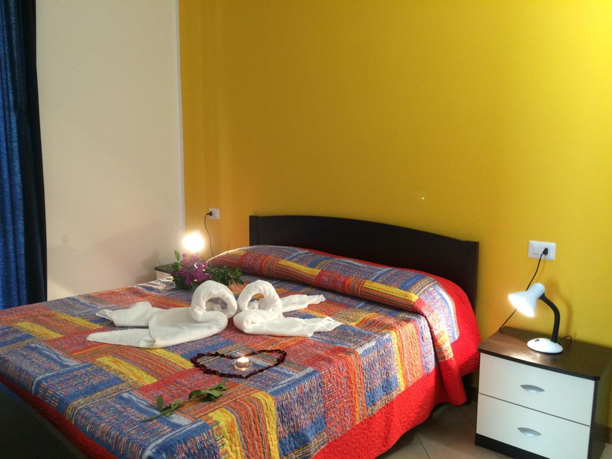 Residence Le Azalee & Spa Vercana Cameră foto
