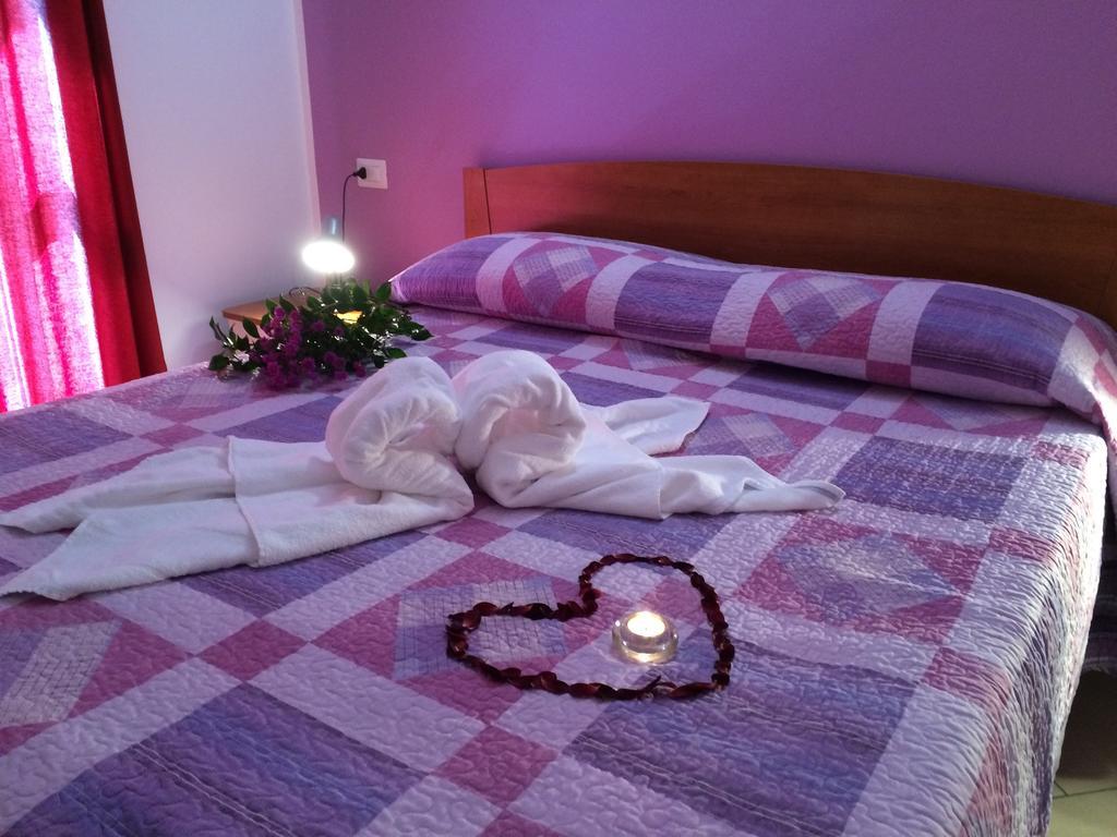 Residence Le Azalee & Spa Vercana Cameră foto