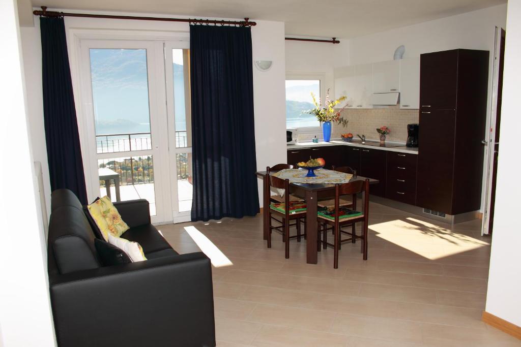 Residence Le Azalee & Spa Vercana Cameră foto